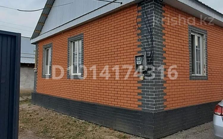 Отдельный дом · 3 комнаты · 160 м² · 10 сот., Белински 10 за 18 млн ₸ в Талдыкоргане — фото 2