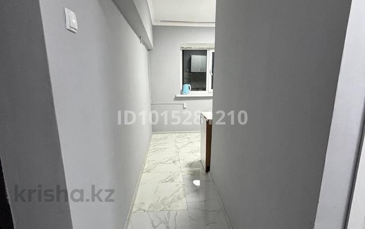 1-бөлмелі пәтер · 34 м² · 3 қабат, Гагарина 12в, бағасы: 160 000 ₸ в  — фото 2