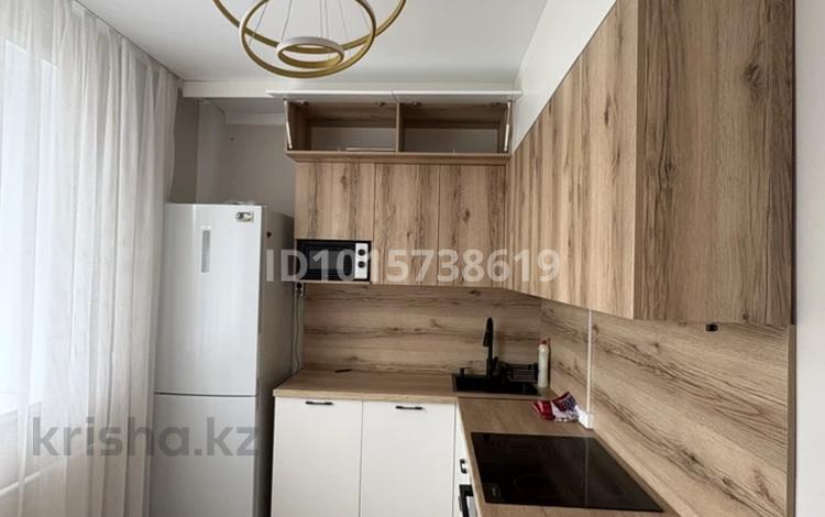 2-бөлмелі пәтер · 62 м² · 1/5 қабат, Центральный микрорайон 41, бағасы: 32 млн ₸ в Кокшетау — фото 2