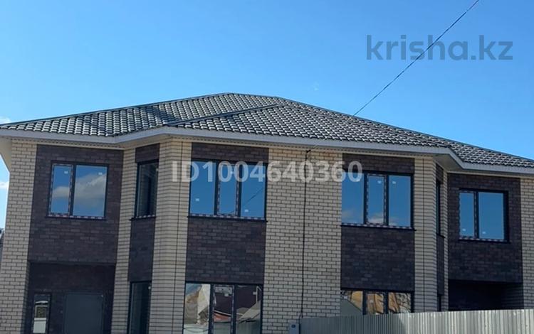 Отдельный дом · 5 комнат · 184 м² · 5.1 сот., мкр Жана Орда — Яблоневая за 50 млн 〒 в Уральске — фото 2