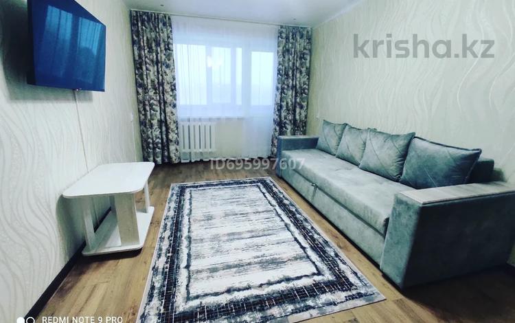 2-комнатная квартира, 45 м², 2 этаж помесячно, Микрорайон 7 20 за 240 000 〒 в Степногорске — фото 2