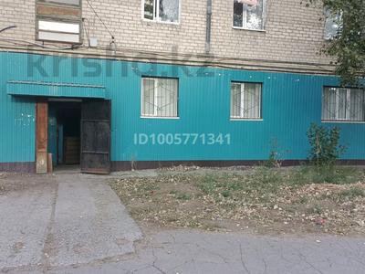 Офисы, магазины и бутики, склады, салоны красоты, медцентры и аптеки, образование, развлечения, конференц-залы, кабинеты и рабочие места, студии · 133 м² за 200 000 〒 в Уральске