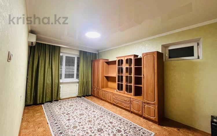 1-бөлмелі пәтер · 41 м² · 4/5 қабат, Тулебаева, бағасы: 35 млн ₸ в Алматы, Медеуский р-н — фото 2
