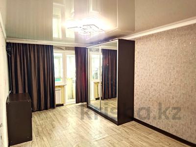 2-бөлмелі пәтер · 45 м² · 5/5 қабат, 27-шағынаудан, Язева 13, бағасы: 14.9 млн ₸ в Караганде, Казыбек би р-н