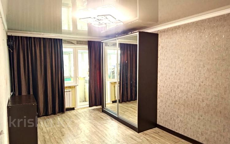 2-бөлмелі пәтер · 45 м² · 5/5 қабат, 27-шағынаудан, Язева 13, бағасы: 14.9 млн ₸ в Караганде, Казыбек би р-н — фото 2
