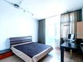 3-комнатная квартира, 130 м², 10 этаж посуточно, Сарайшық 5а за 25 000 〒 в Астане, Есильский р-н — фото 2