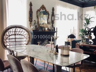 Аренда квартир в Алматы: 2-комнатная квартира · 120 м² · 1/3 этаж, Аль- Фараби 116/15 за 2 млн 〒 2-комнатная квартира · 120 м² · 1/3 этаж, Аль- Фараби 116/15 за 2 млн 〒 в Алматы, Медеуский р-н