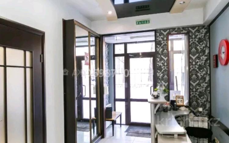 Салоны красоты · 18 м² за 60 000 ₸ в Астане, Сарыарка р-н — фото 7