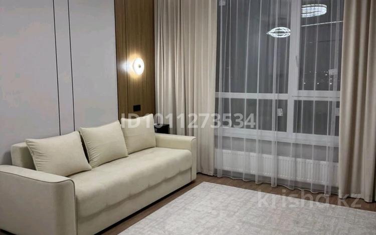 2-комнатная квартира · 44 м² · 13 этаж, Казыбек-Би 41/1 за 250 000 ₸ в Астане, Нура р-н — фото 2