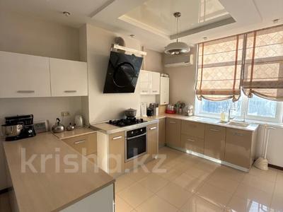 4-комнатная квартира · 160 м² · 4/5 этаж, мкр. Алтын орда, Газиза Жубанова 39б за 50 млн ₸ в Актобе