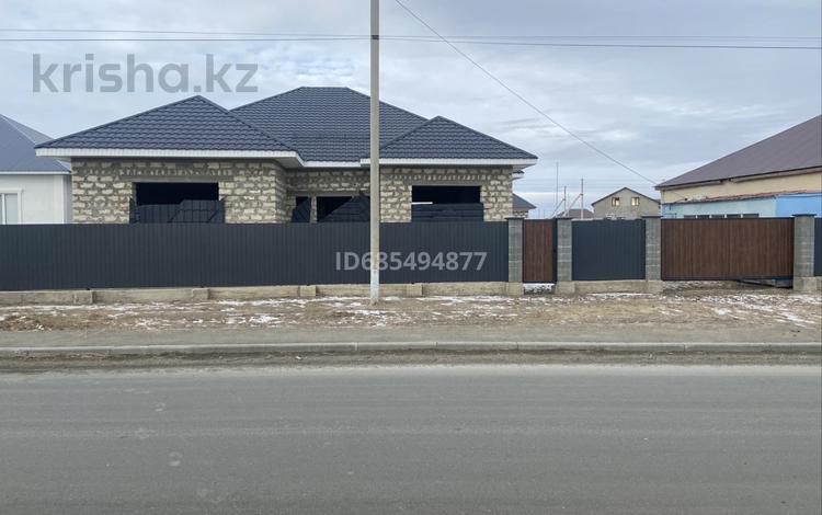Отдельный дом · 4 комнаты · 200 м² · 8 сот., Еркинкала-2 Карапы Наурызалиев 28 за 20 млн ₸ в Атырау — фото 25