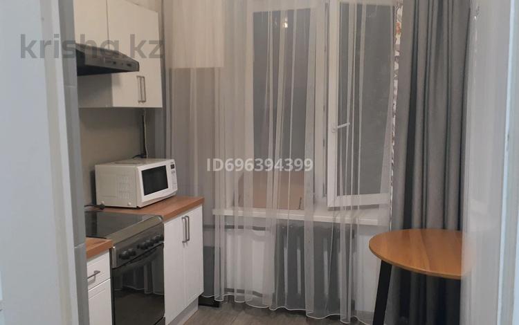 1-комнатная квартира · 35 м² · 2/4 этаж, Казыбек би — Ул.Чайковского уг Казыбек би за 290 000 ₸ в Алматы, Алмалинский р-н — фото 3