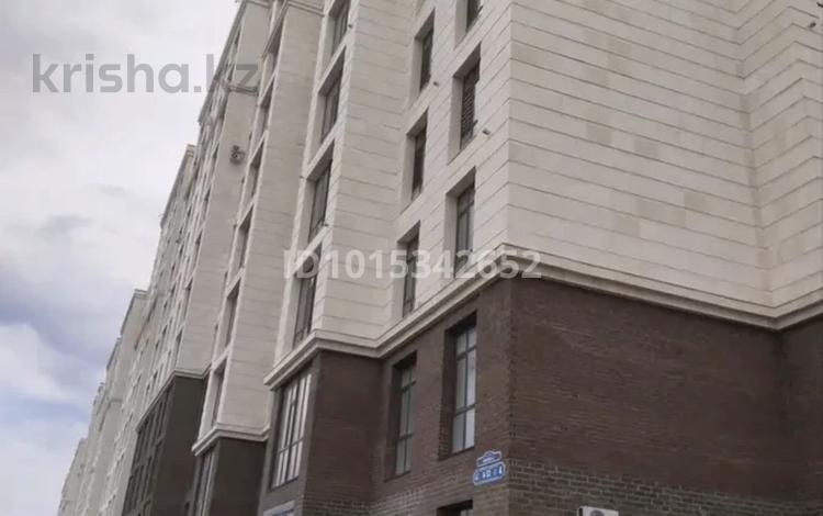 1-комнатная квартира · 36.8 м² · 7/12 этаж, ​Улица Шамши Калдаяков, 46 46 за 16.9 млн ₸ в Астане, Сарайшык р-н — фото 2