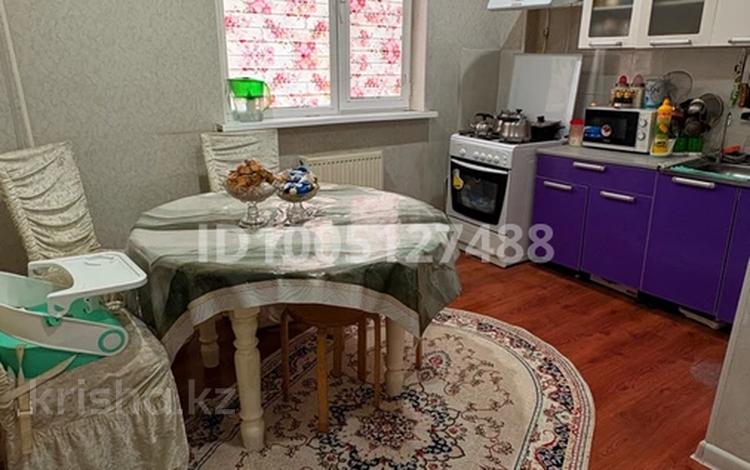 3-бөлмелі пәтер · 84 м² · 4/5 қабат, 17-й мкр 74, бағасы: 25 млн ₸ в Актау — фото 2