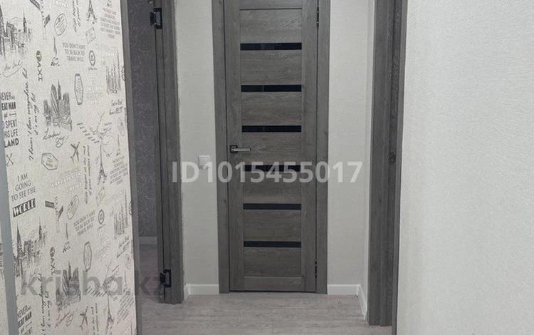 2-бөлмелі пәтер · 49 м² · 3/5 қабат, 29-шағынаудан, Муканова 6, бағасы: 195 000 ₸ в Караганде, Казыбек би р-н — фото 2