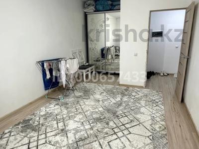 Продажа квартир в Актюбинской обл.: 1-комнатная квартира · 48 м² · 1/3 этаж, Нур Актобе за 13.5 млн 〒 1-комнатная квартира · 48 м² · 1/3 этаж, Нур Актобе за 13.5 млн 〒