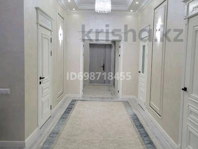 Отдельный дом · 5 комнат · 200 м² · 10 сот., мкр Нуртас — ул. Ұшқыштар, агроколледж, 85 школа за 90 млн 〒 в Шымкенте, Каратауский р-н