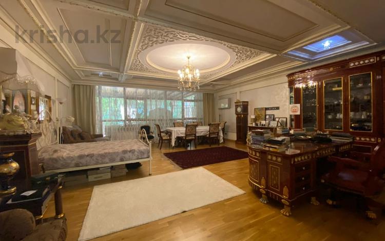 4-комнатная квартира · 250 м² · 1/3 этаж, Мусабаева за 135 млн ₸ в Алматы, Бостандыкский р-н — фото 4