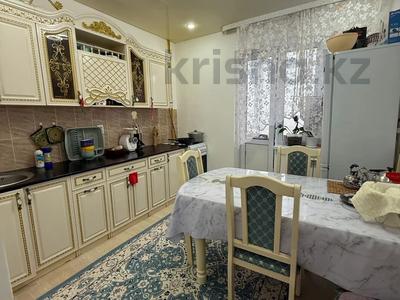 2-комнатная квартира · 60 м² · 7/9 этаж, Самал 92 за 25.5 млн 〒 в Уральске