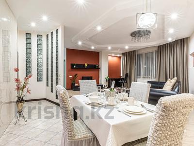 2-комнатная квартира · 100 м² · 19/30 этаж, Аль-Фараби 7к5а за 20 000 〒 в Алматы