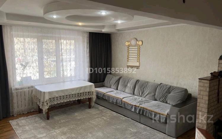 3-комнатная квартира · 65 м² · 1/5 этаж, Жумабаева 21 за 29 млн ₸ в Семее — фото 2