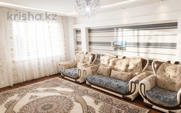 3-комнатная квартира · 89 м² · 12/16 этаж, Б. Момышулы 27 — Пересечение проспекта Бауыржана Момышулы и улицы Каныша Сатпаева. за 320 000 ₸ в Астане, Алматы р-н — фото 2