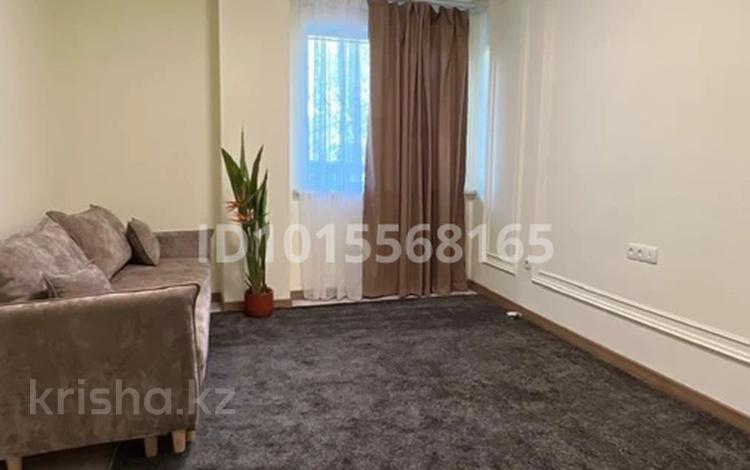 1-комнатная квартира · 38 м² · 1/10 этаж, мкр Мамыр-3 17/1 за 32 млн ₸ в Алматы, Ауэзовский р-н — фото 2