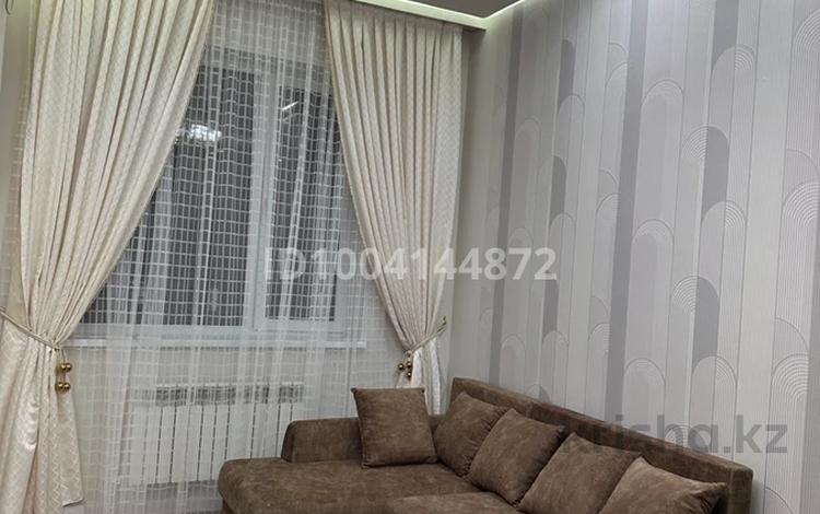 1-комнатная квартира · 52 м² · 4/15 этаж, 17-й мкр 48 за 20 000 ₸ в Актау — фото 16