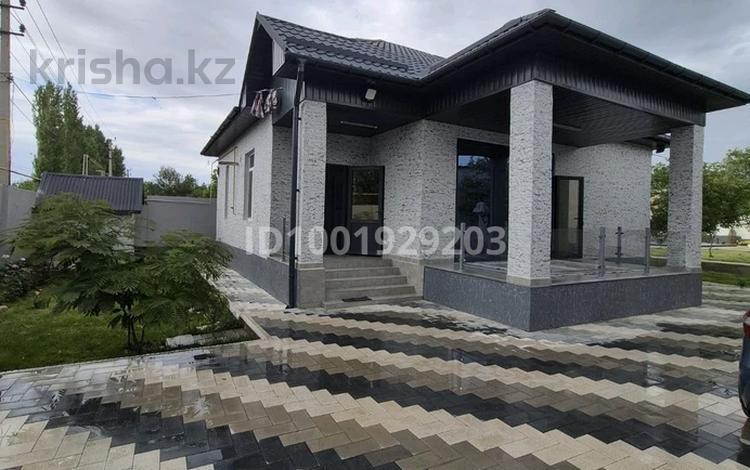 Дача · 3 комнаты · 120 м², жилой массив Кайнар Булак, Бозарык за 70 000 〒 в Шымкенте, Абайский р-н — фото 33