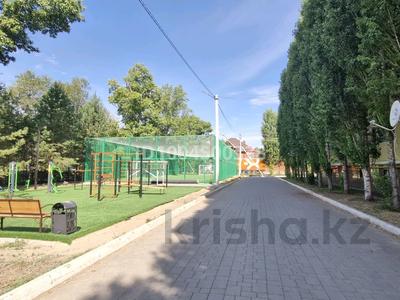 2-комнатная квартира · 94 м² · 1/5 этаж, Бокенбай Батыра 153/1 — В районе Аэропорт за 29 млн 〒 в Актобе, квартал Авиатор-2