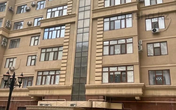 2-бөлмелі пәтер · 68 м² · 5/9 қабат, 17-ш/а. 104, бағасы: 30 млн ₸ в Актау, 17-й мкр — фото 2