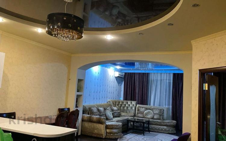 2-бөлмелі пәтер · 78 м² · 10/25 қабат, 15-й мкр 69, бағасы: 235 000 ₸ в Актау — фото 74