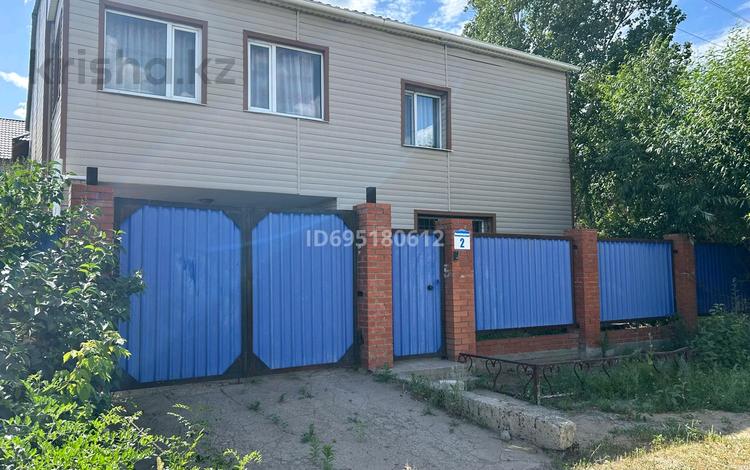 Жеке үй · 4 бөлме · 220 м² · 8 жүзд., Ленинградская 2 — Поликлиника N2, бағасы: 40 млн ₸ в Экибастузе — фото 2