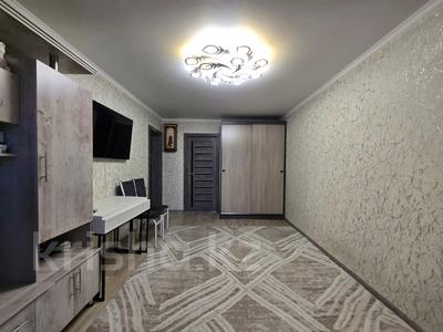2-бөлмелі пәтер · 45 м² · 3/5 қабат, ул. Абая, бағасы: 9.5 млн ₸ в Темиртау