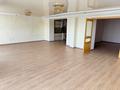 7-бөлмелі пәтер · 300 м² · 3/9 қабат, мкр Михайловка , Аманжолова 35/1, бағасы: 145 млн ₸ в Караганде, Казыбек би р-н — фото 7