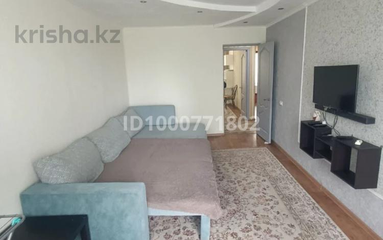 2-бөлмелі пәтер · 51 м² · 4/5 қабат, Кердери 138, бағасы: 16 млн ₸ в Уральске, мкр Школьник — фото 17
