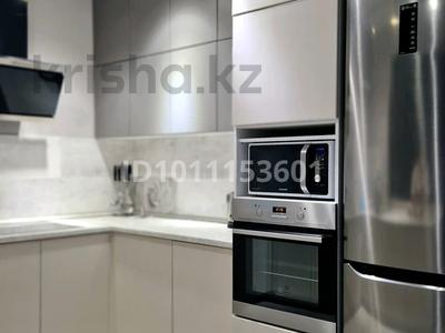 3-комнатная квартира · 100 м² · 8/9 этаж, 12-й мкр 72в за 32 млн 〒 в Актау