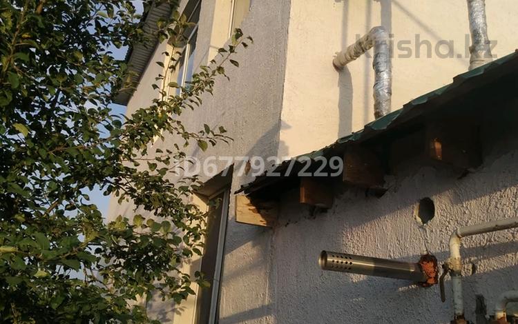 Отдельный дом · 5 комнат · 120 м² · 7 сот., 8-я линия 69 — Пкск.Дружба 8-линия д.69 за 20 млн 〒 в Чапаево — фото 4