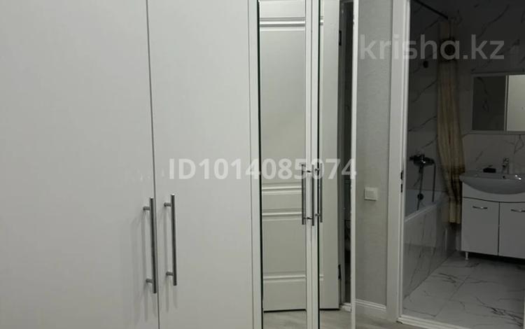 2-комнатная квартира · 62 м² · 3/9 этаж, Фариза онгарсынова 8/1 за 250 000 ₸ в Астане, Есильский р-н — фото 2