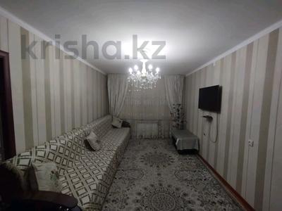 2-комнатная квартира, 45 м², 1/5 этаж, Салтанат за 13.9 млн 〒 в Таразе