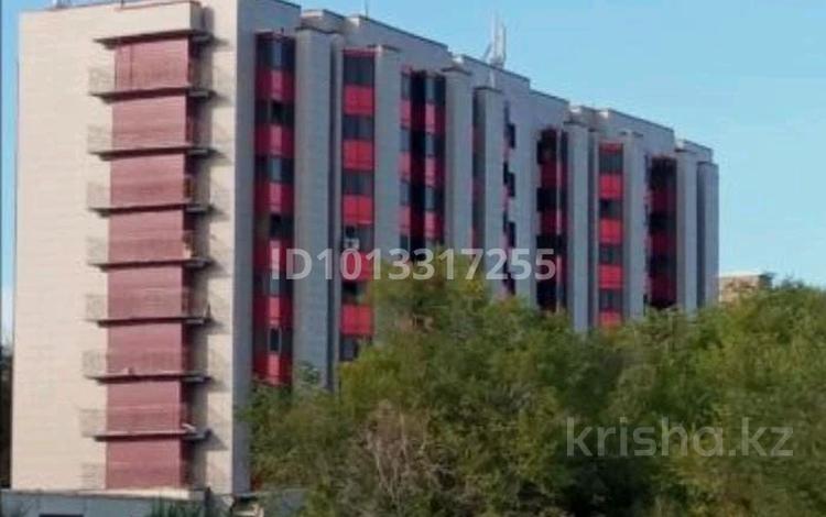 2-бөлмелі пәтер · 38 м² · 8/9 қабат, 27-шағынаудан, Юго-Восток ш/а., 27-шағынаудан 4 — Карбышева 4, бағасы: 11.5 млн ₸ в Караганде, Казыбек би р-н — фото 11