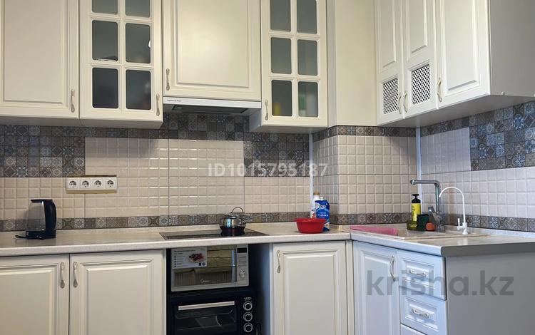 1-комнатная квартира · 47 м² · 3/13 этаж, Ракымжан Кошкарбаев 68 — Возле 1 городской больницы и 2 детской больницы за 220 000 ₸ в Астане, Сарайшык р-н — фото 2