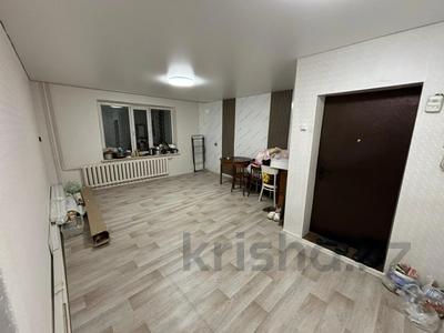 3-бөлмелі пәтер · 67.6 м² · 1/9 қабат, Каржаубайулы, бағасы: 21 млн ₸ в Семее