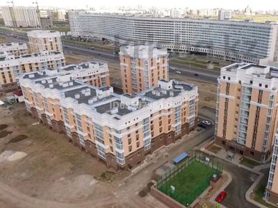 2-комнатная квартира, 71 м², 4/5 этаж, Айтматова 31 за 33 млн 〒 в Астане, Есильский р-н