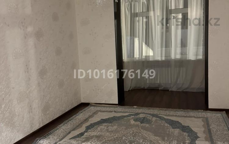 2-бөлмелі пәтер · 63 м² · 1/5 қабат, мкр Омега, Кокшетау 1/5, бағасы: 150 000 ₸ в Уральске — фото 2