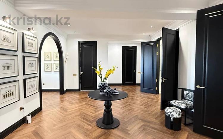 4-комнатная квартира · 200 м² · 21/22 этаж, 17-й мкр 6 за 160 млн ₸ в Актау — фото 2