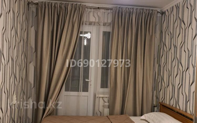 3-комнатная квартира · 63 м² · 2/5 этаж, 11-й микрорайон, Уалиханова за 20 000 ₸ в Шымкенте, Енбекшинский р-н — фото 8