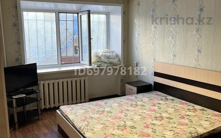 1-комнатная квартира, 30 м², 2/5 этаж помесячно, Гоголя — Французский цент