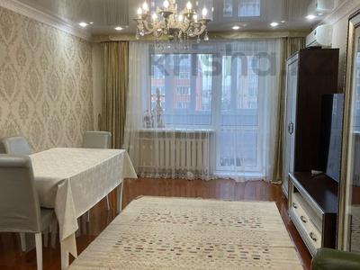 3-комнатная квартира · 98 м² · 4/5 этаж, Уалиханова за 45.7 млн 〒 в Петропавловске