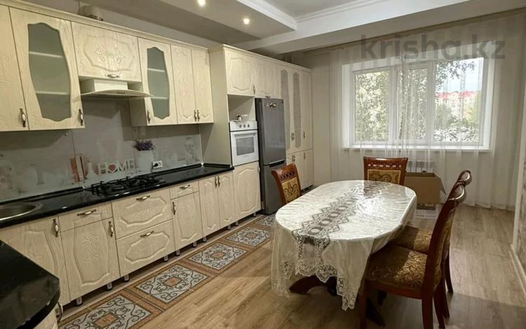 2-комнатная квартира · 86 м² · 2/9 этаж, мкр. Алтын орда за 250 000 ₸ в Актобе — фото 2